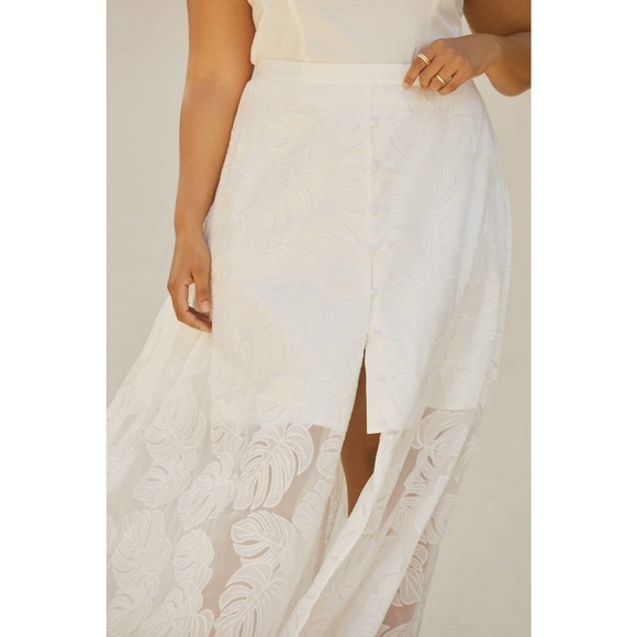 New Anthropologie Hutch Deco Leaf Maxi Skirt $188 PLUS 1X White - Picture 2 of 10